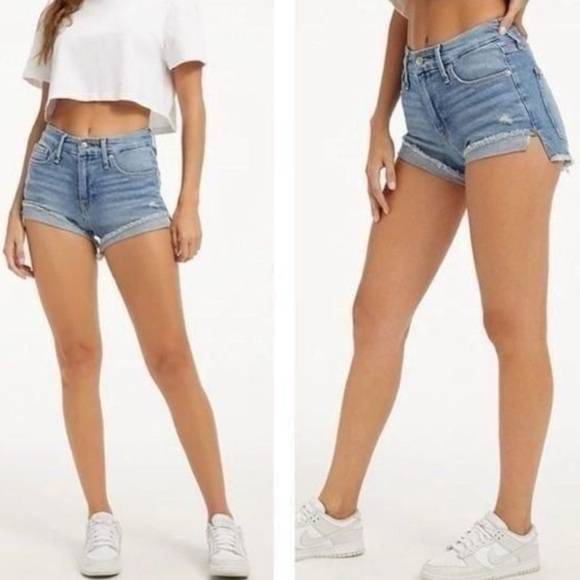 NWT Good American Good Curve Denim Shorts - Picture 3 of 8